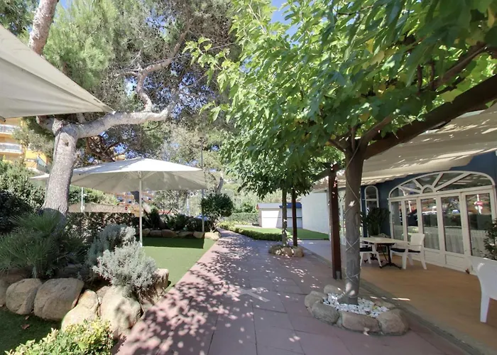 Canyelles Апартаменты