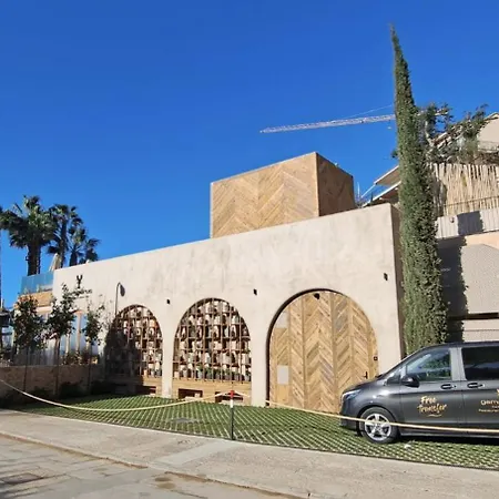 Canyelles Apartament *