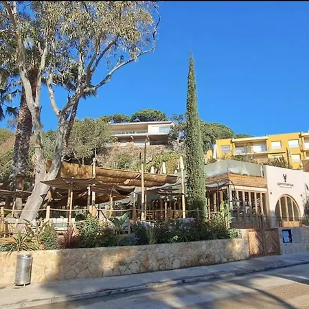 Canyelles יורט דה מאר